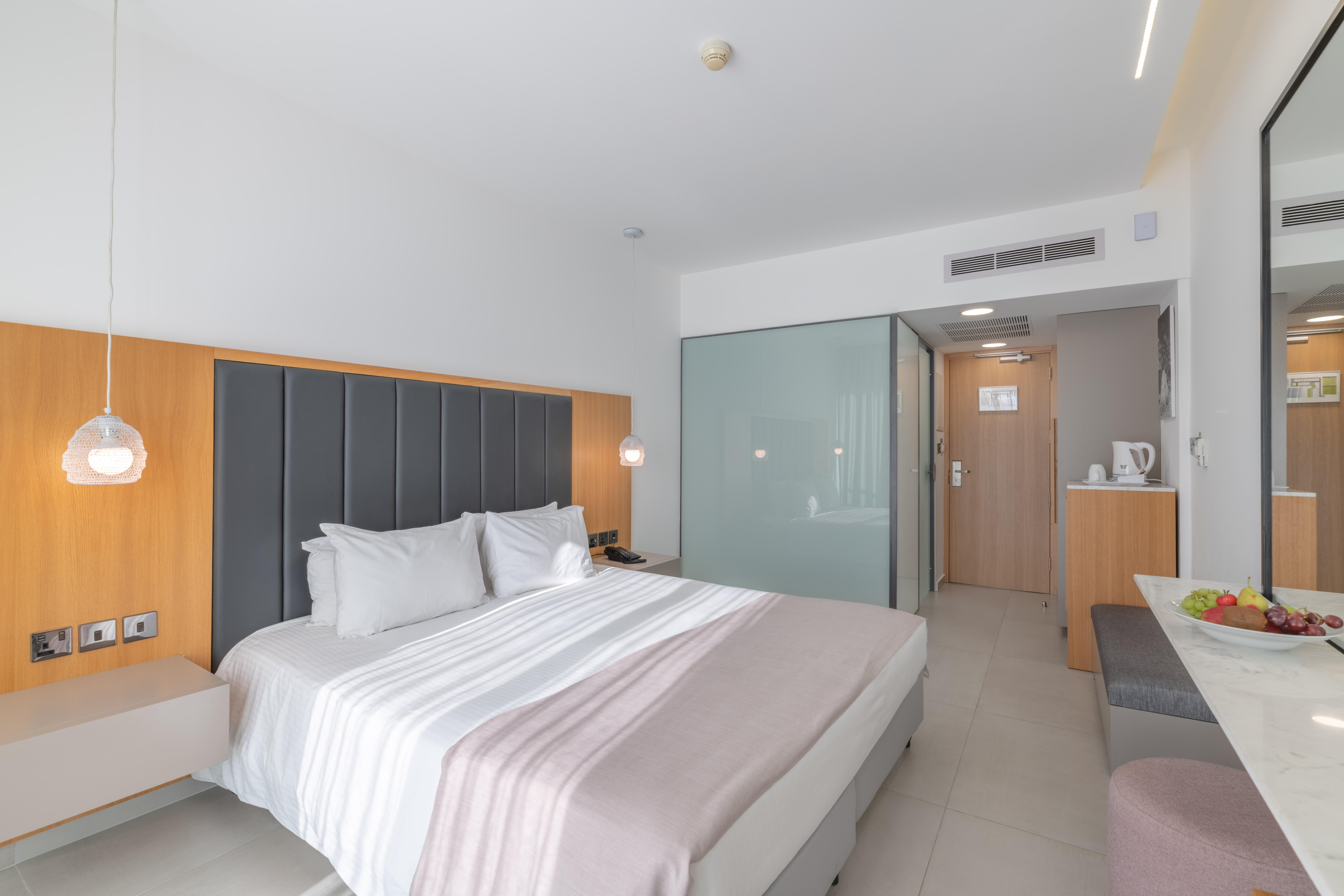 Napa Mermaid Hotel & Suites Ajia Napa Zewnętrze zdjęcie